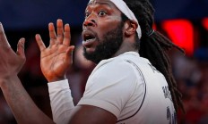 爱游戏官方入口-快船横扫尼克斯，哈雷尔上演绝杀