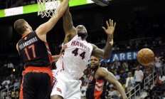 爱游戏官网-猛龙在延长赛中惜败老鹰，未能奏凯