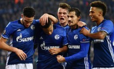 爱游戏体育下载-关于沙尔克队后防重整旗鼓，稳住局势的信息