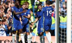 爱游戏入口-马赛队队员表现抢眼，助球队夺得胜利(马赛队史著名球星)