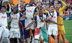 爱游戏体育官网-阿联酋球队在国际比赛中夺冠