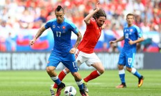 爱游戏官网-非洲球员在国际比赛中展现出色的技术