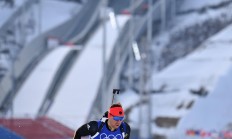 爱游戏体育官网-挪威射箭选手表现抢眼，登上领奖台