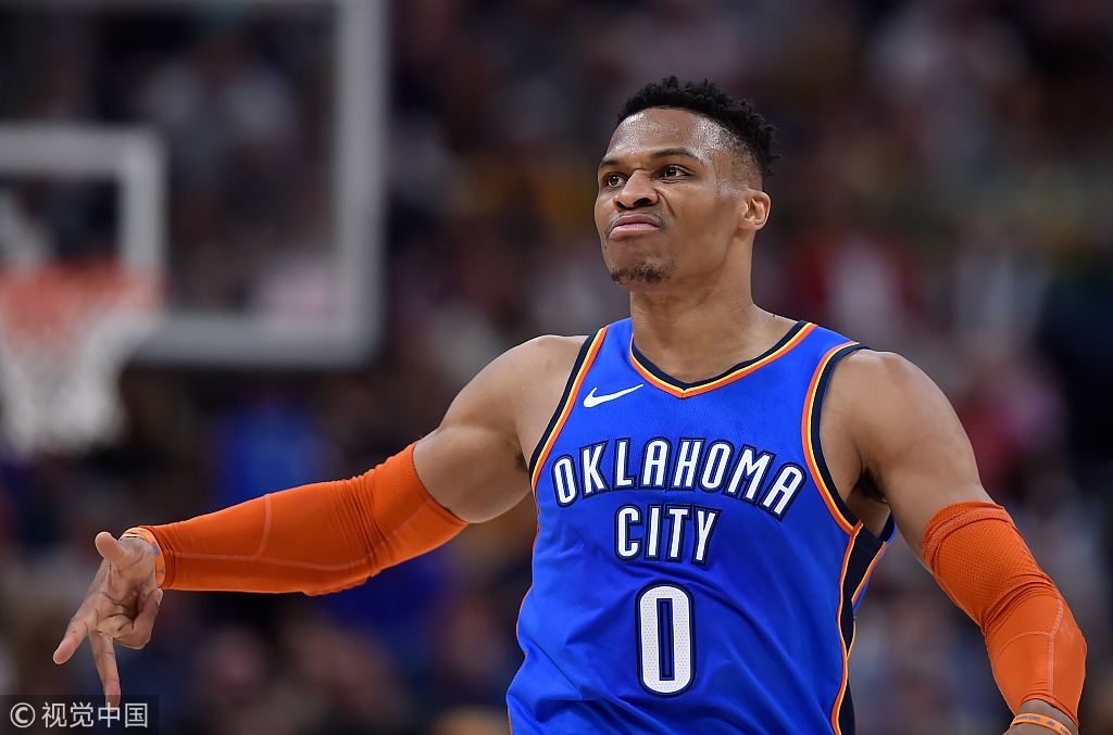 爵士主场惨败，犹他球迷呼吁加强阵容的简单介绍