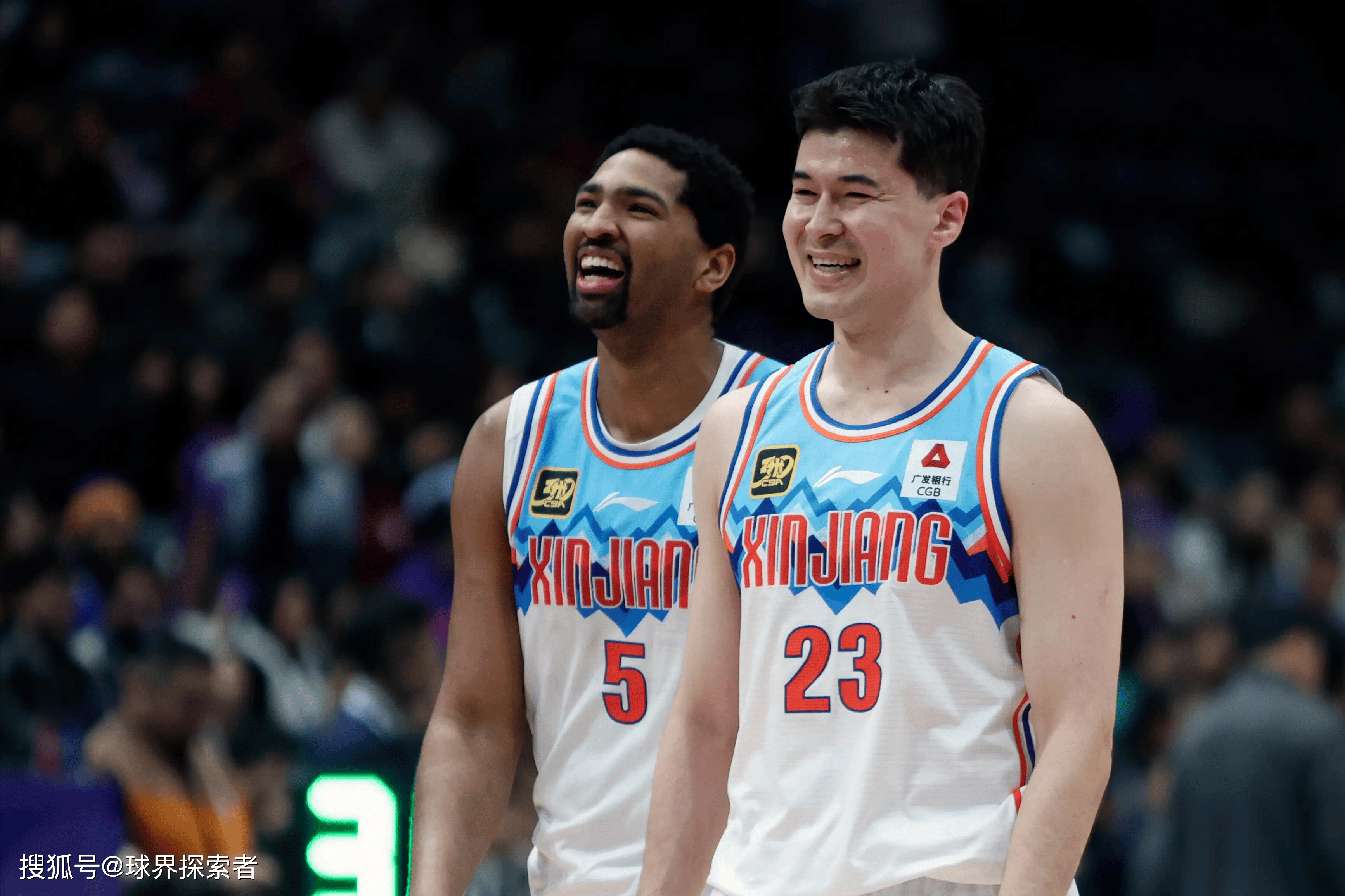 新疆队员远射得分,领先优势加大的简单介绍 新疆队员远射得分,领先优势加大的简单介绍