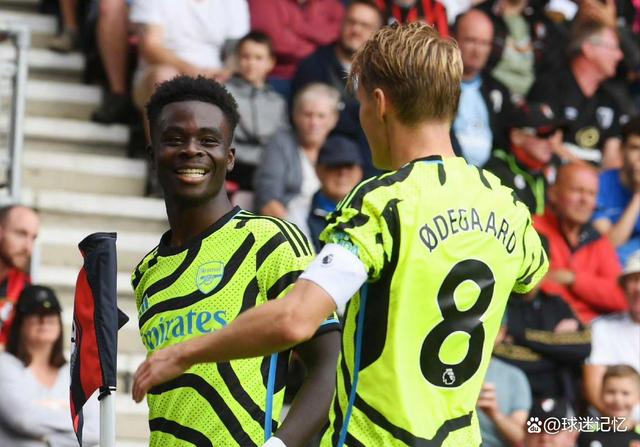 阿森纳主场大胜伯恩茅斯，三连胜豪取榜首