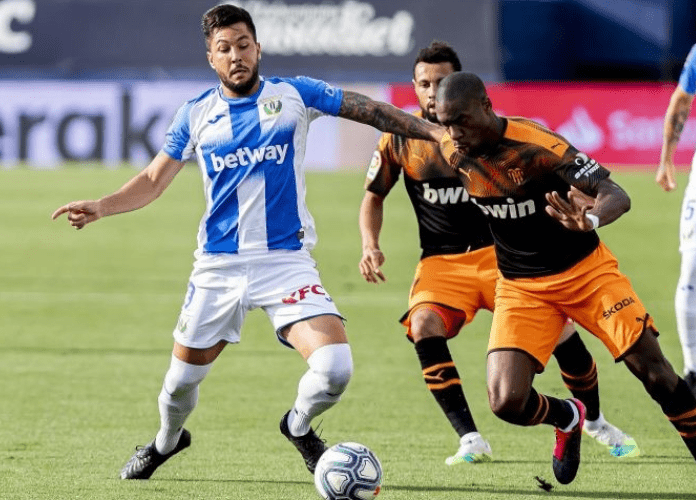 包含莱加内斯沦陷连败，难逃三连失利的词条