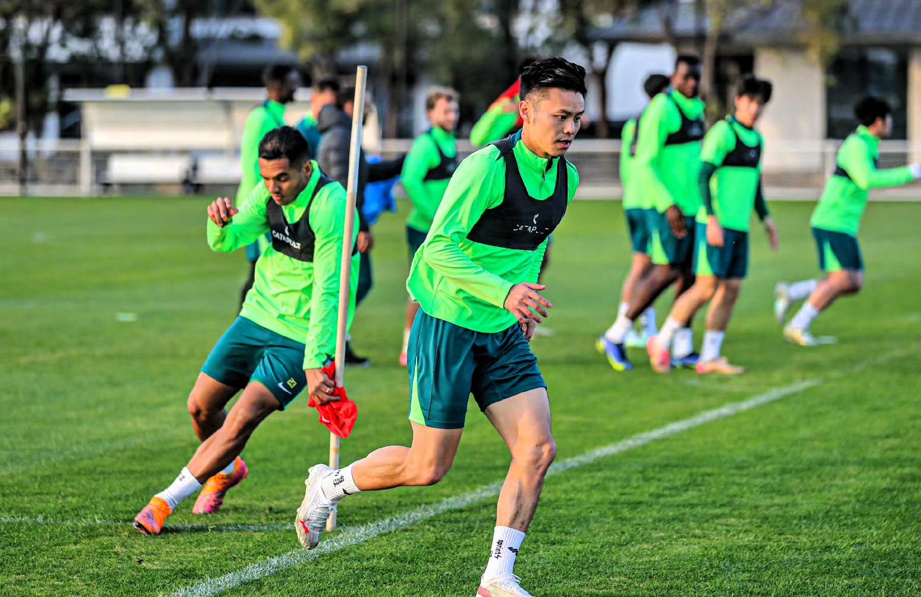 北京国安对手河南建业，殊死搏斗